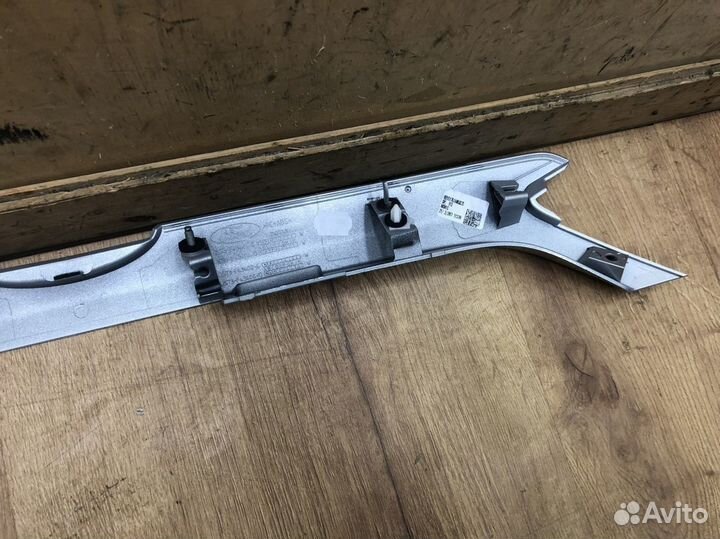 Накладка крышки багажника Ford Mondeo V 2015+