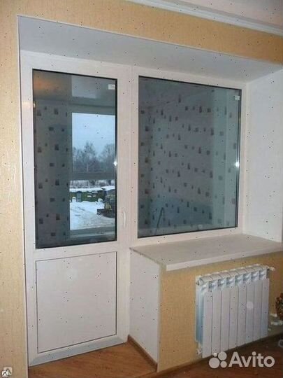 Балконный блок с окнами (дверь на балкон)