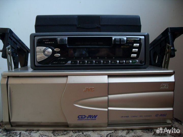 Автомобильная магнитола JVC KS-FX201 + CD чейнджер