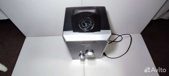 Увлажнитель воздуха Vitek airo 2