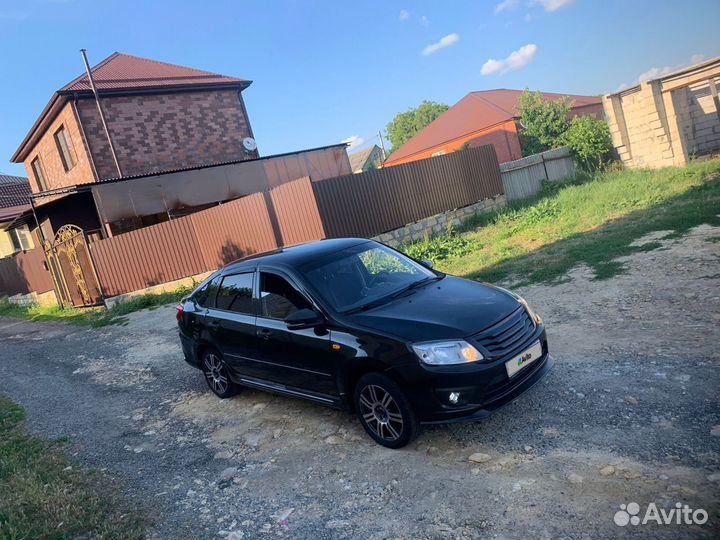 LADA Granta 1.6 МТ, 2014, 178 000 км