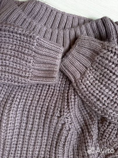 Свитер женский