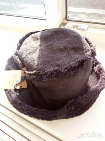 Модная женская шапка шляпа