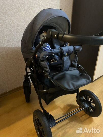 Продам коляску 2 в 1