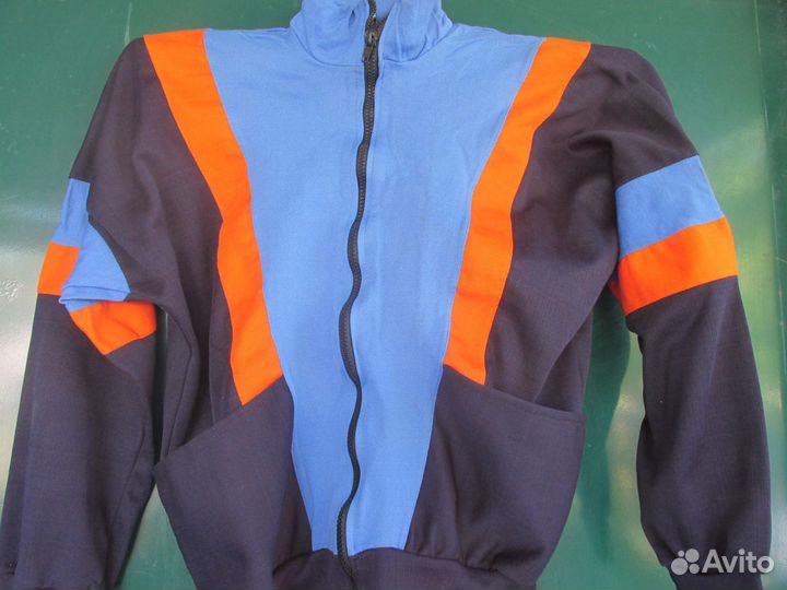 Спортивные костюмы из 90-х (новые)