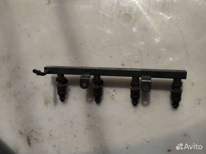 Топливная рампа Шевроле Лачетти 1.4