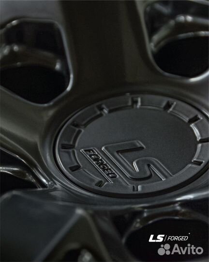 Кованые диски LS Forged R21 на Mercedes GLE GLS