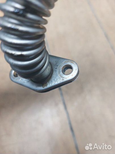 Трубка слива масла с турбины Opel Zafira B Z19DT