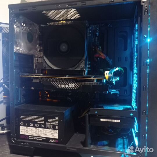 Игровой пк i7 8700k/GTX 1080/ 16gb ddr4/SSD+750gb