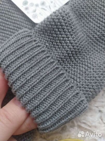 Вязаный комбинезон и шапочка