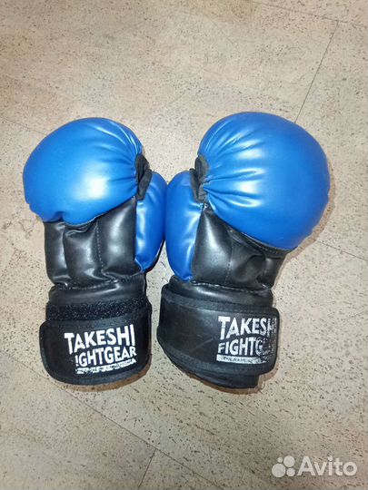 Перчатки для рукопашного боя
