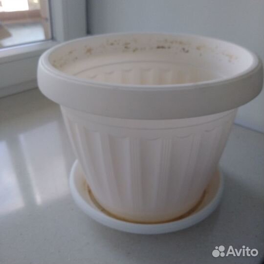 Горшок для цветов с поддоном разных размеров