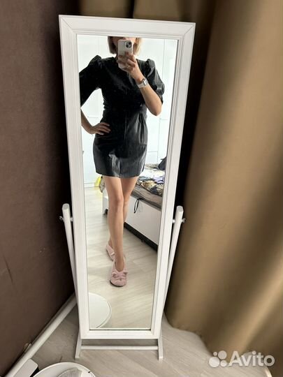 Кожаное платье под zara