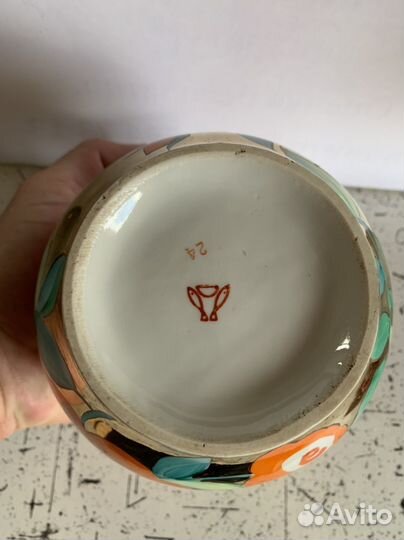 Чашка и сахарница