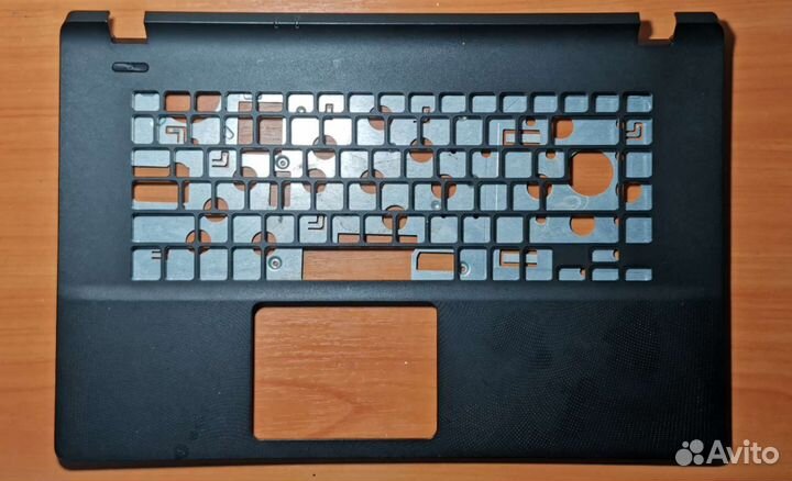 Верхняя часть (топкейс) для Acer Aspire ES1-5***