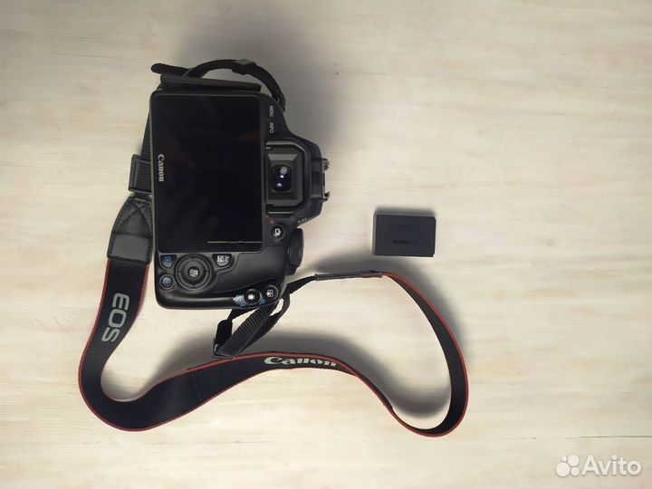 Камера Canon EOS 100D и Объектив Sigma DG 18-200mm