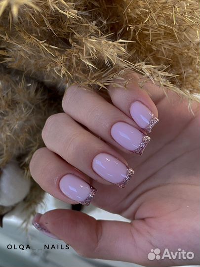 Маникюр,педикюр