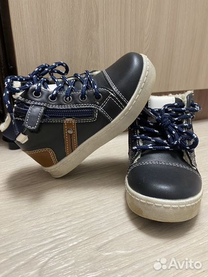Ботинки демисезонные для мальчика 23 размер