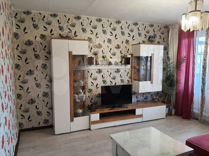 3-к. квартира, 66 м², 2/5 эт.