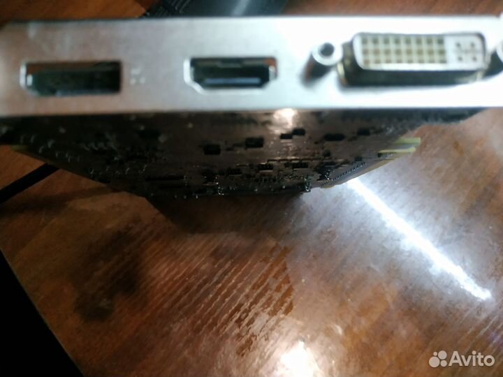 Видеокарта Sapphire Radeon HD 5670