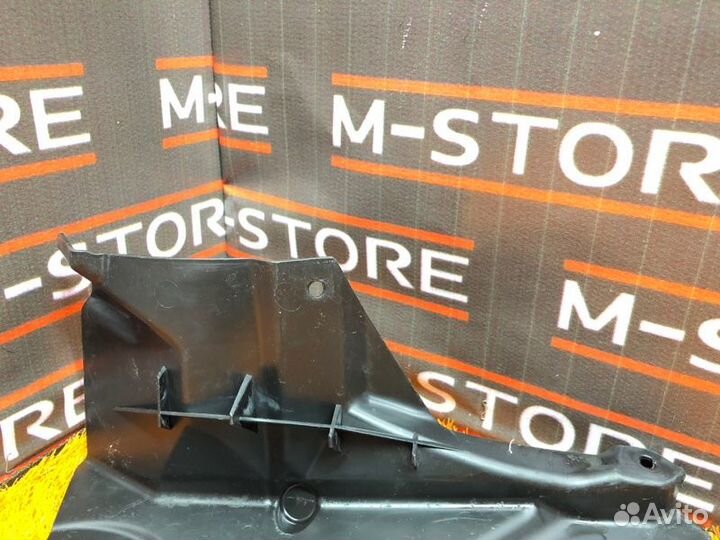 Подкрылок передний правый Bmw 3-Series E90 N46B20B