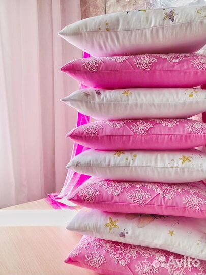 Бортики и одеяло в кроватку