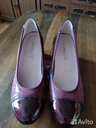 Туфли женские 39-40 размер натуральная кожа новые