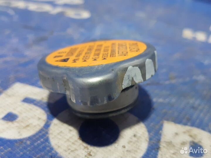 Крышка радиатора Mitsubishi Lancer 9 седан 2004