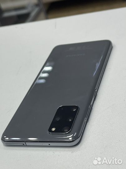 Samsung Galaxy S20+, 8/128 ГБ