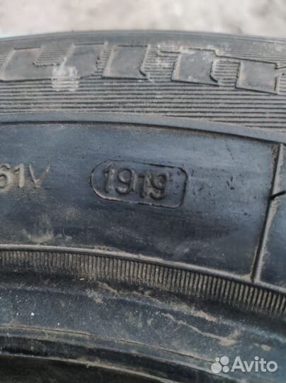 Goodyear UltraGrip 215/65 R15C 19G