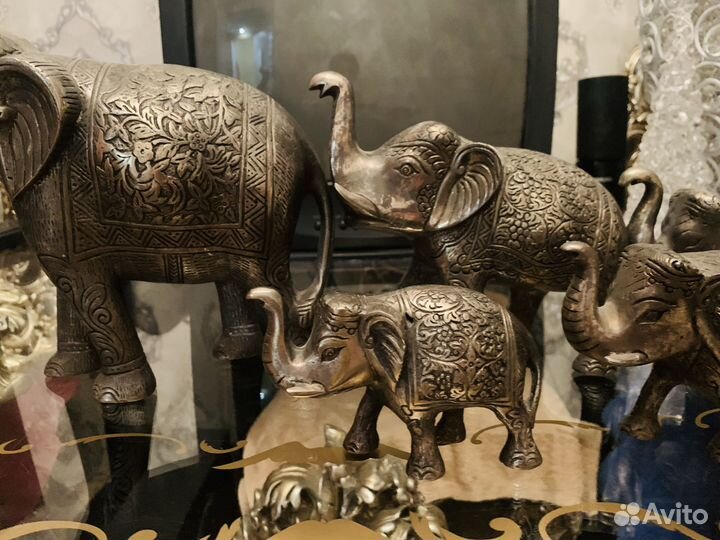 Статуэтки Слоники