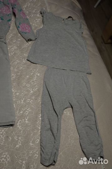 Пакет фирменной одежды для девочки на 2,6 -5 лет