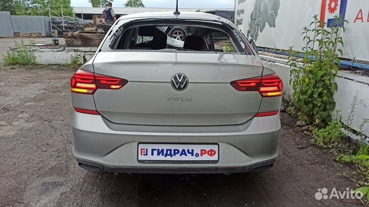 Плафон салонный Volkswagen Polo 6 3B0947415