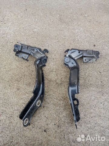 Toyota Camry v 70 петли капота