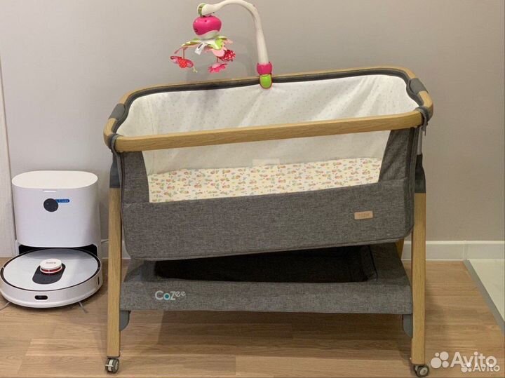 Колыбель Tutti Bambini CoZee с колесами
