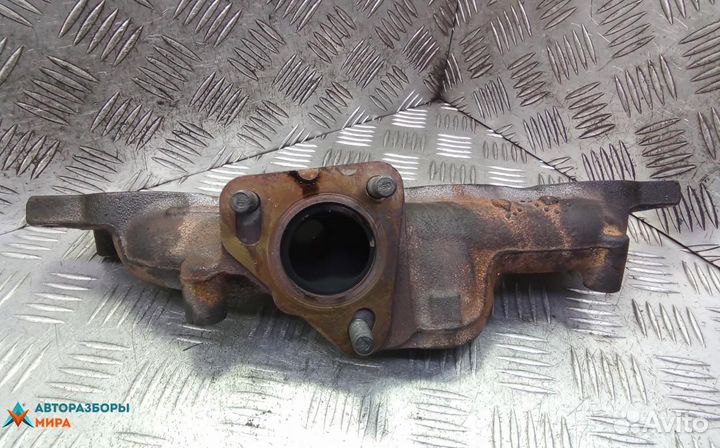 Коллектор выпускной Opel Astra J рест. 2014