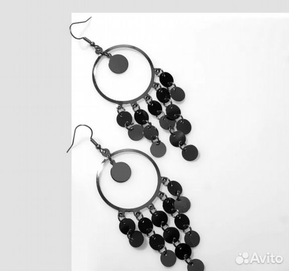 Серьги (бижутерия)