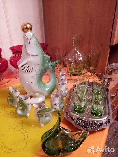 Фарфор. Зелёное стекло. От 50х