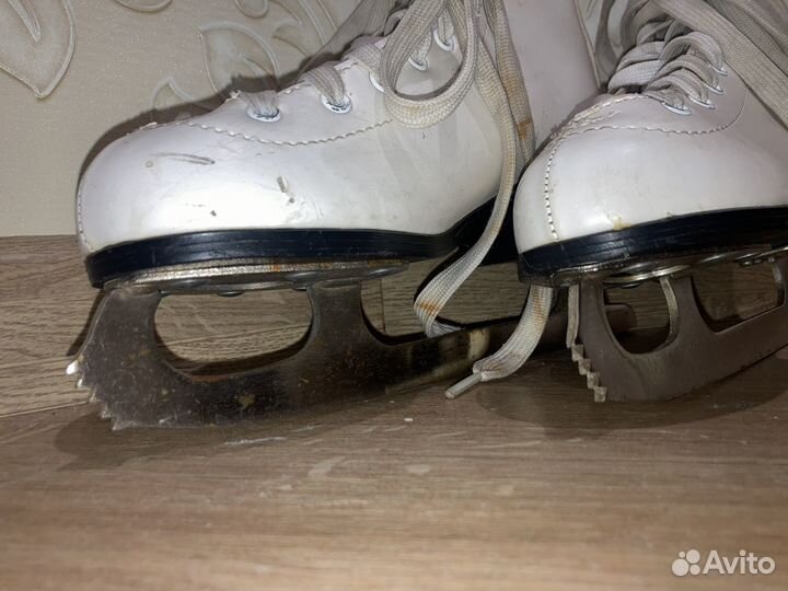 Коньки детские