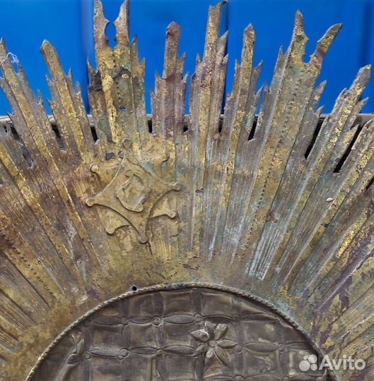 Казанская икона Божией Матери в окладе