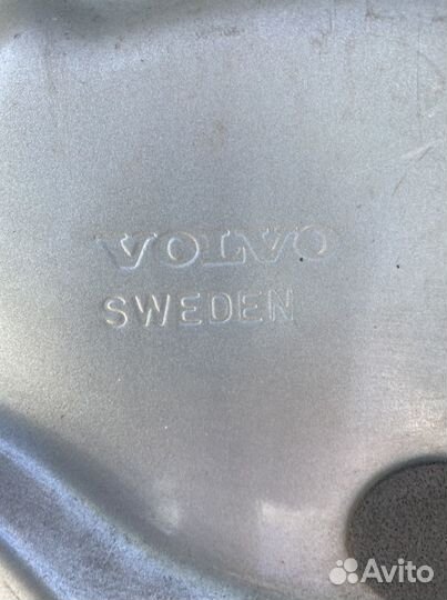 Volvo xc90 передняя левая дверь