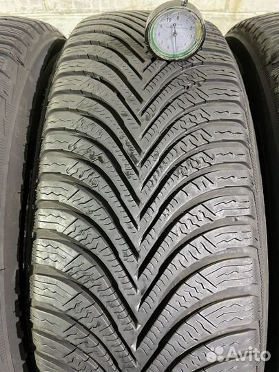 Michelin Alpin 5 215/65 R17