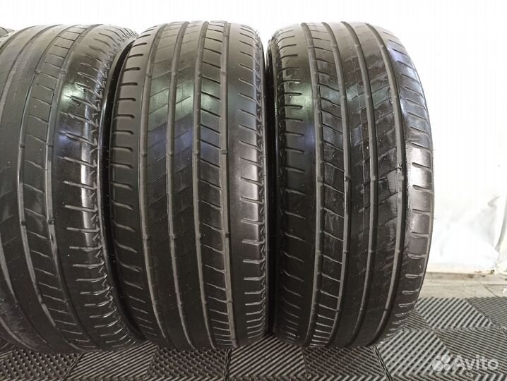 Bridgestone Alenza 001 245/50 R19