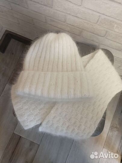 Шапка с шарфом новая вязаная (пух норки+кашемир)
