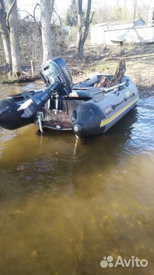 Лодка пвх Адмирал 305, с жёстким полом и килем