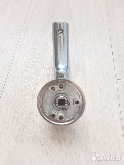 Ручка для входной металлической двери