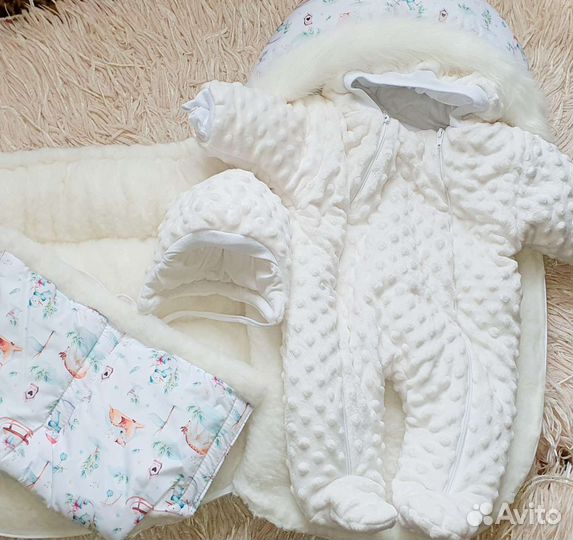 Комплект на выписку зима