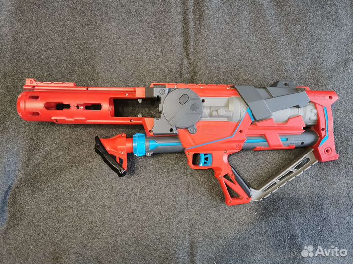 Игровой бластер Nerf