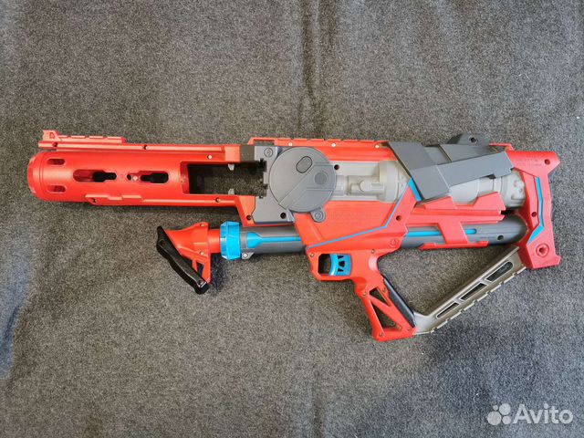 Игровой бластер Nerf