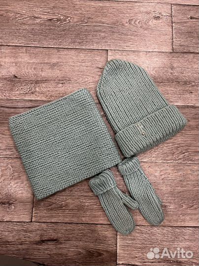 Комплект шапка, шарф, варежки